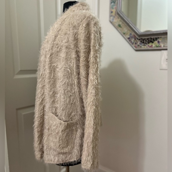 NWT Colleen Lopez Fuzzy Open Cardigan - Picture 6 of 13